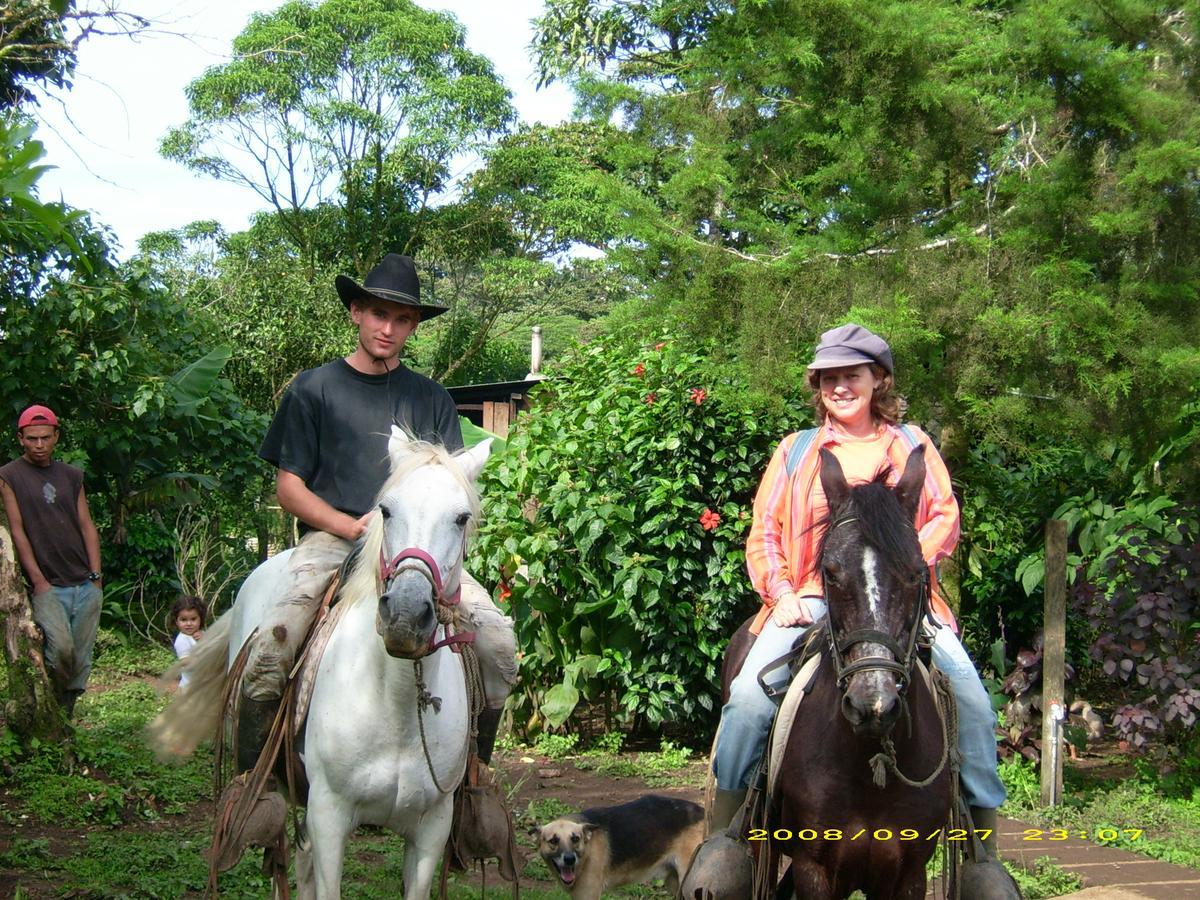 Finca Lindos Ojos Естелі Екстер'єр фото